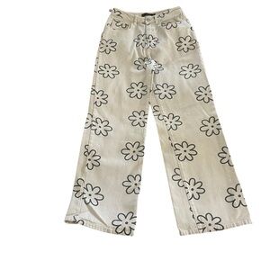 Hesperus Floral Women's Straight Leg Jeans - Black and White